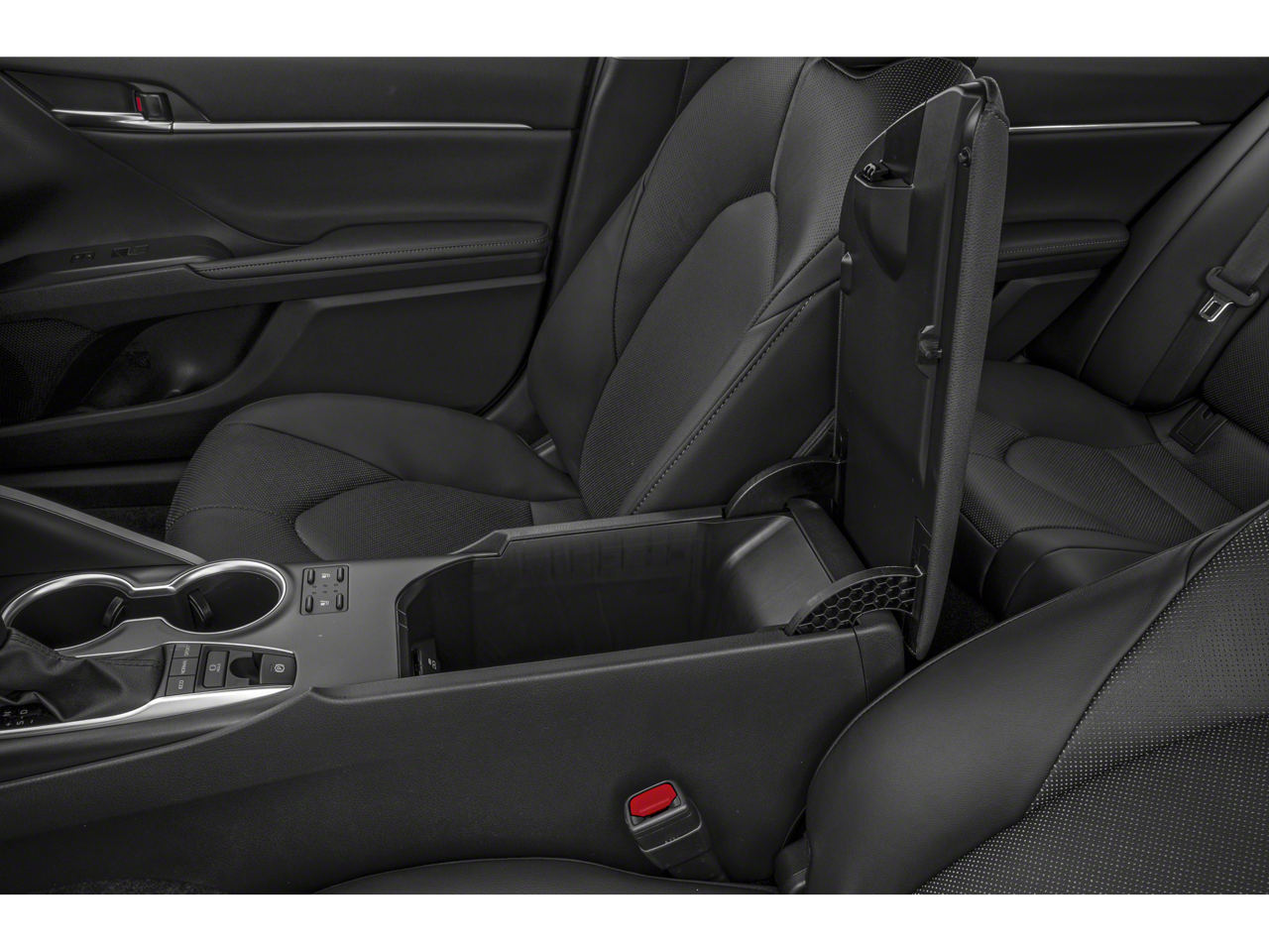 2023 Toyota Camry XLE w/ Cold Weather Pkg