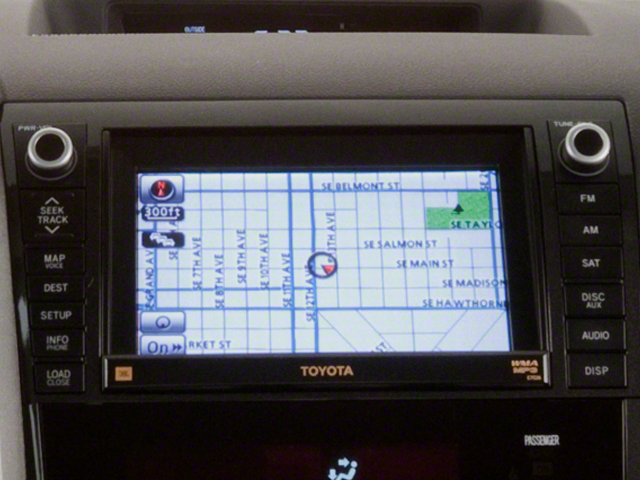 2011 Toyota Tundra 4WD Truck Grade