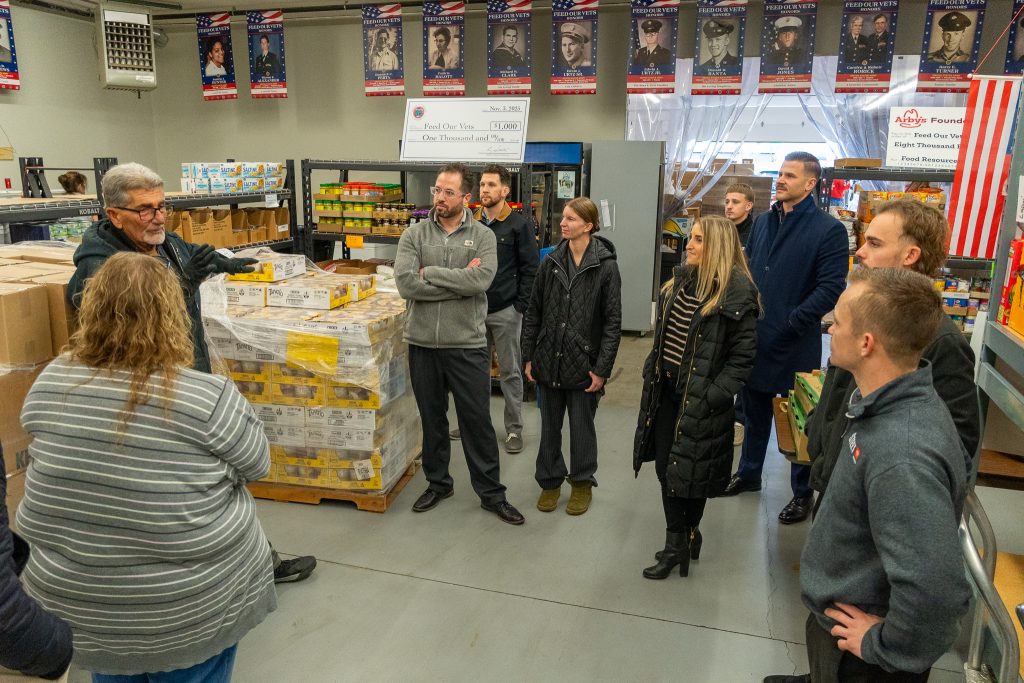 Steet Ponte Auto Group Thanksgiving Food Drive 2025