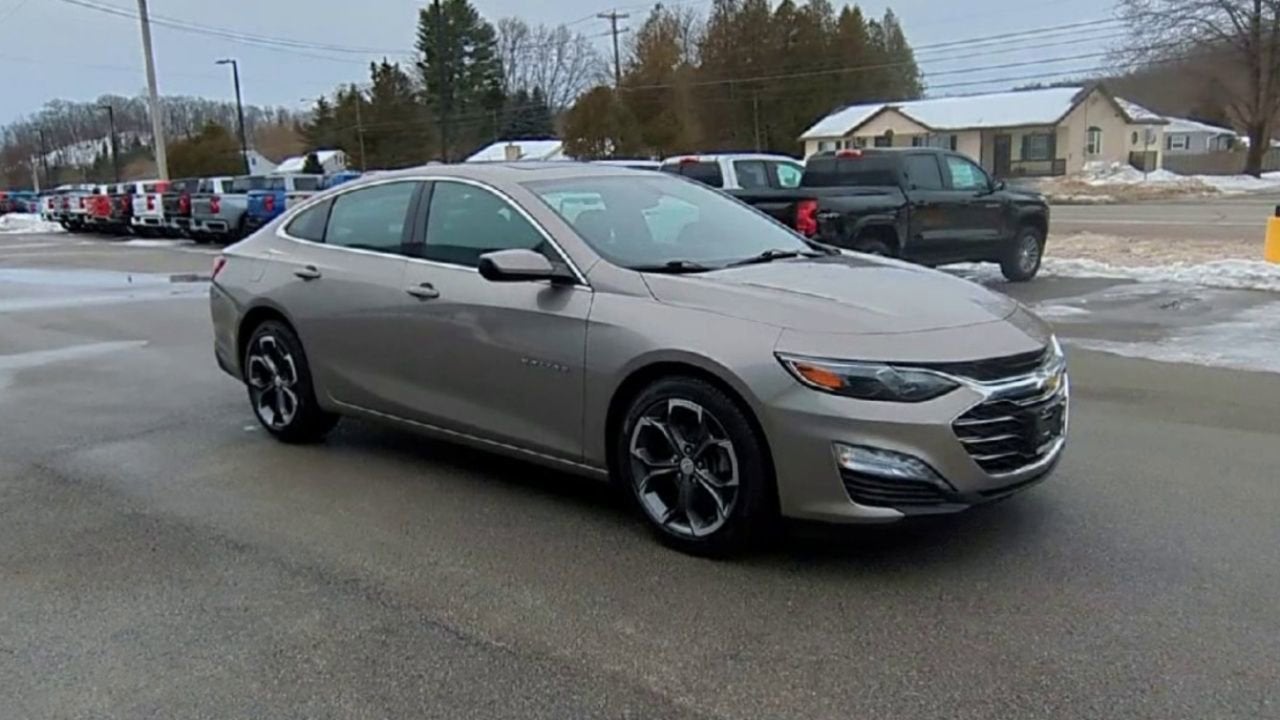 2022 Chevrolet Malibu LT