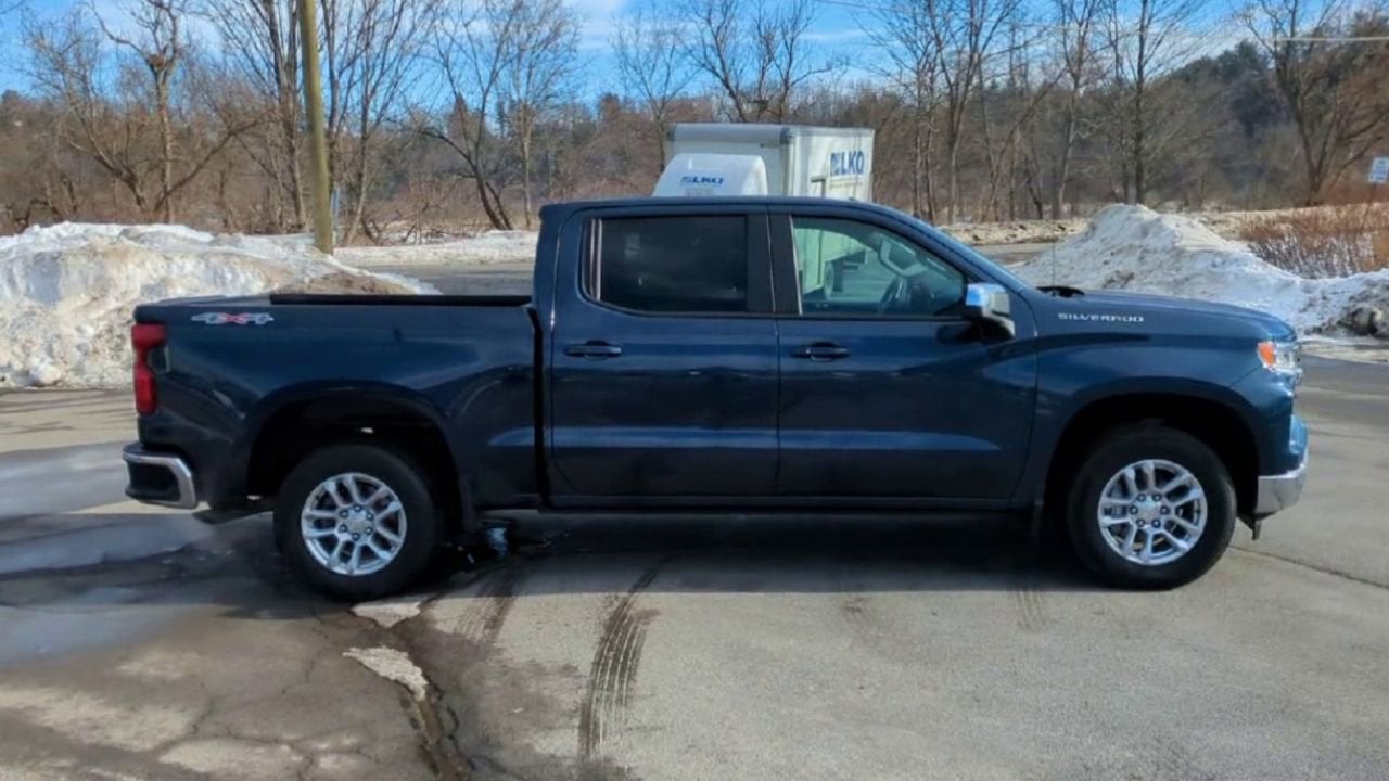 2023 Chevrolet Silverado 1500 LT (2FL)