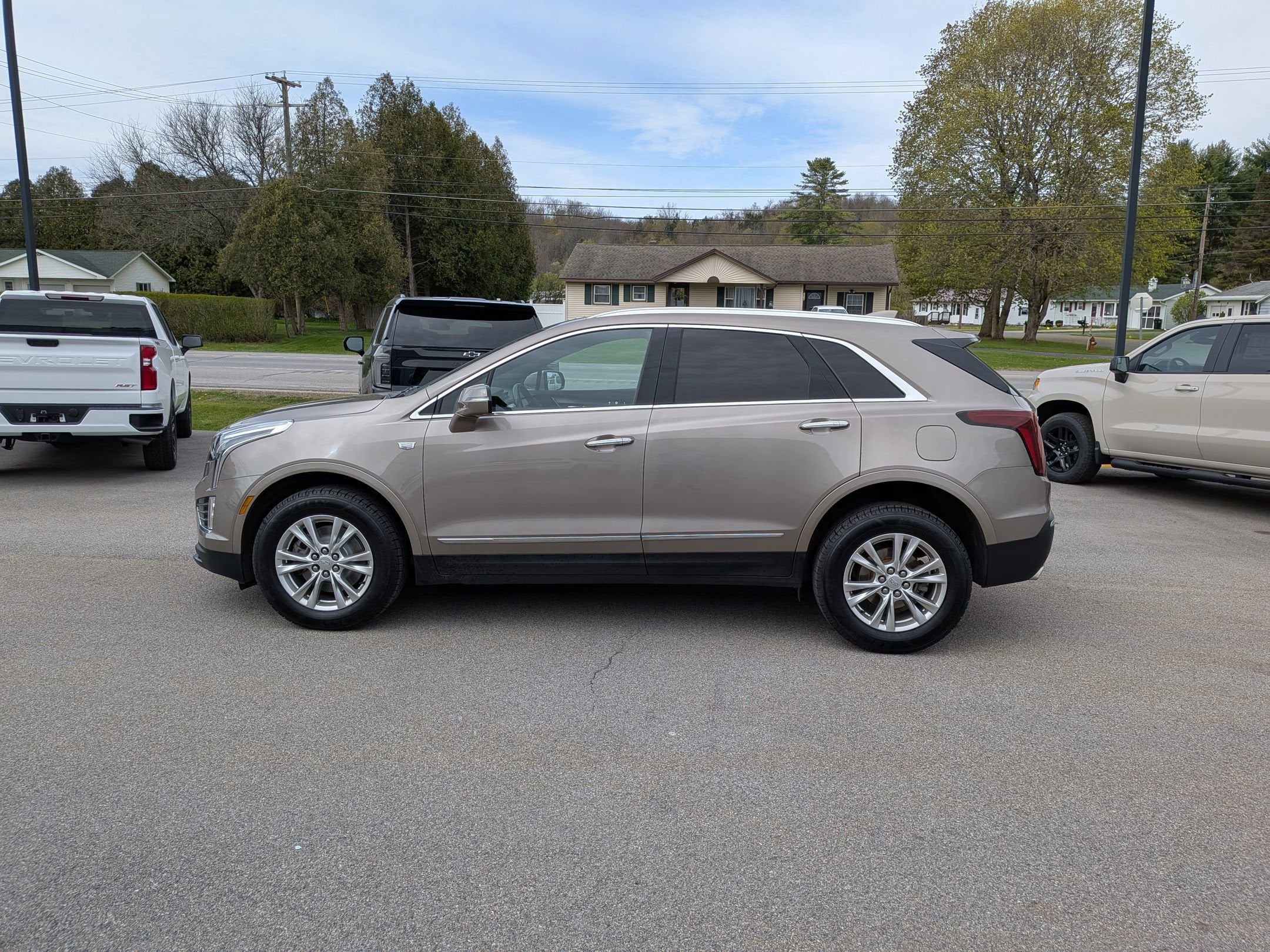 2023 Cadillac XT5 Luxury