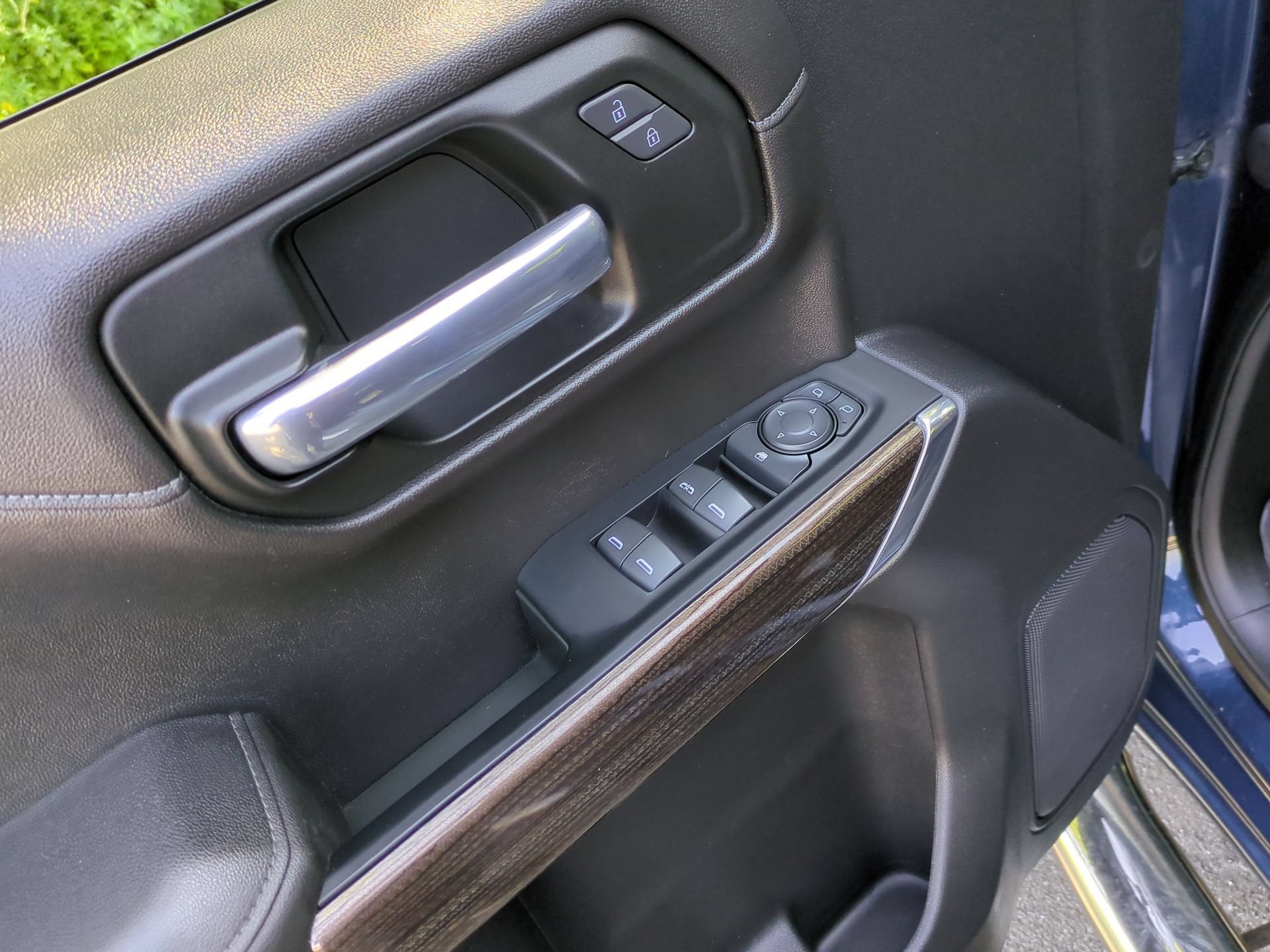 2022 Chevrolet Silverado 1500 LTD LT (2FL)