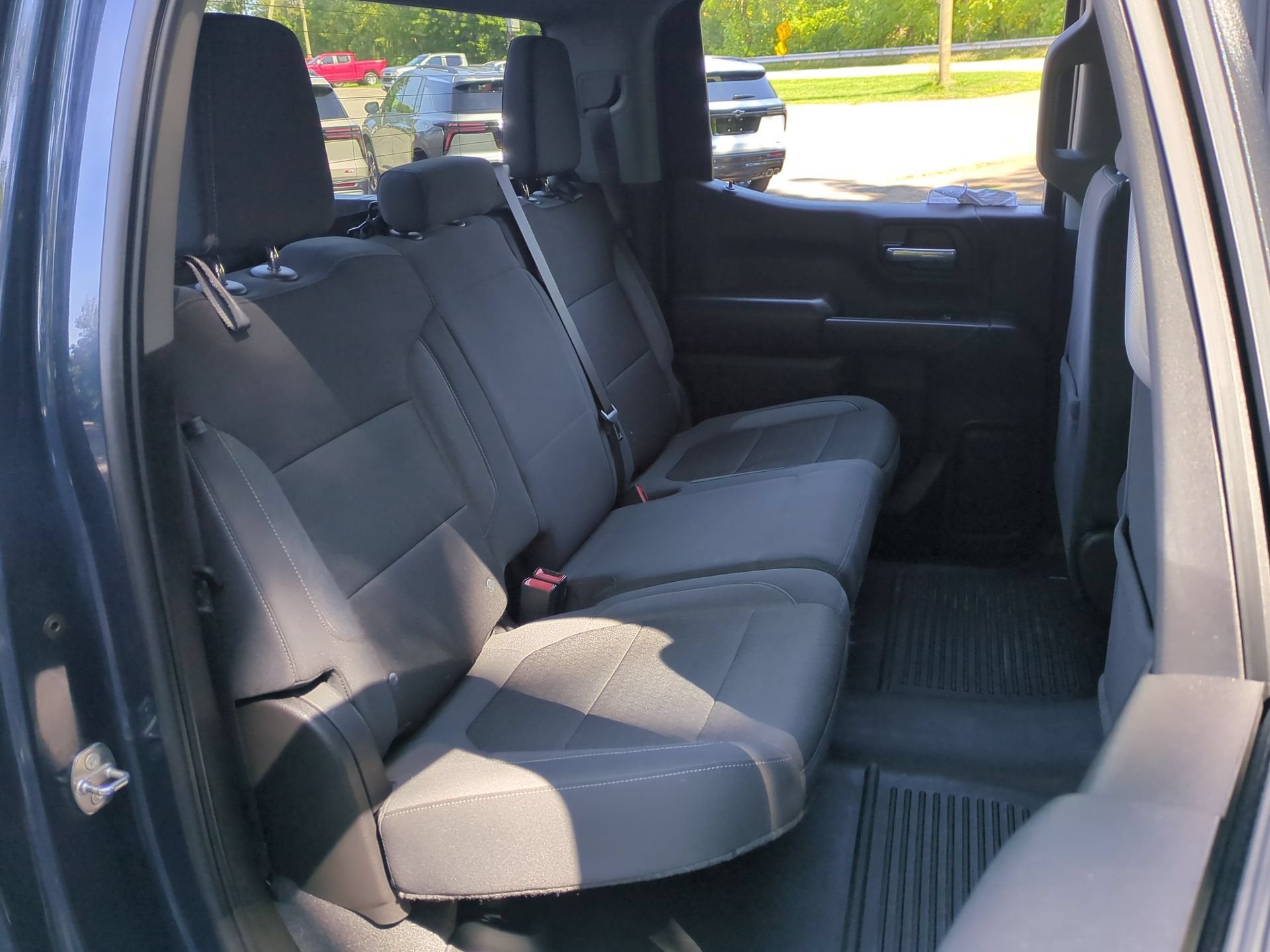 2022 Chevrolet Silverado 1500 LTD LT (2FL)
