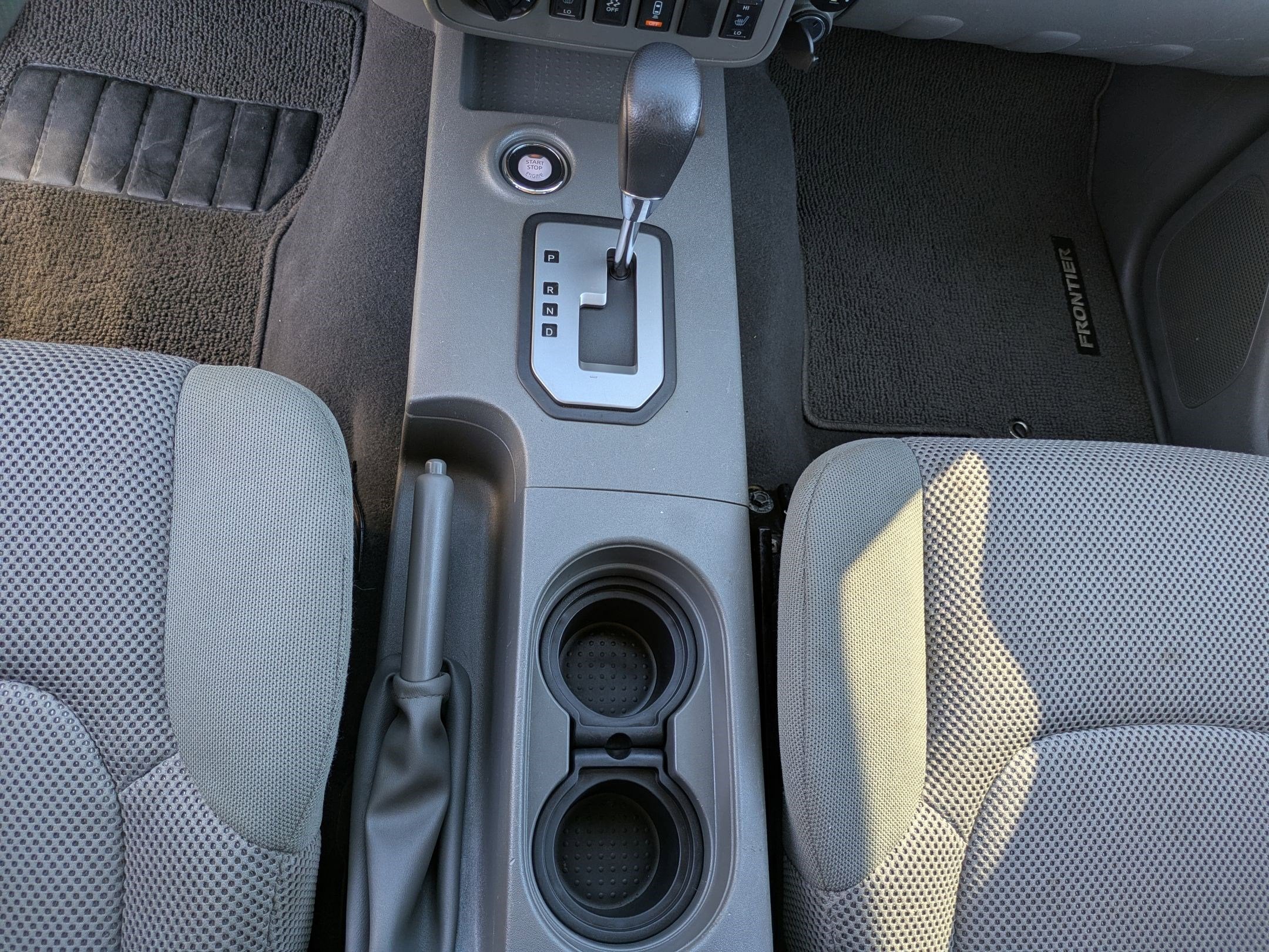 2020 Nissan Frontier SV