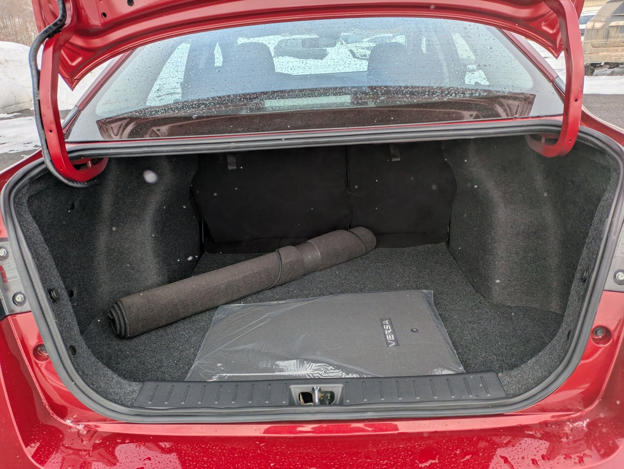 2025 Nissan Versa SV