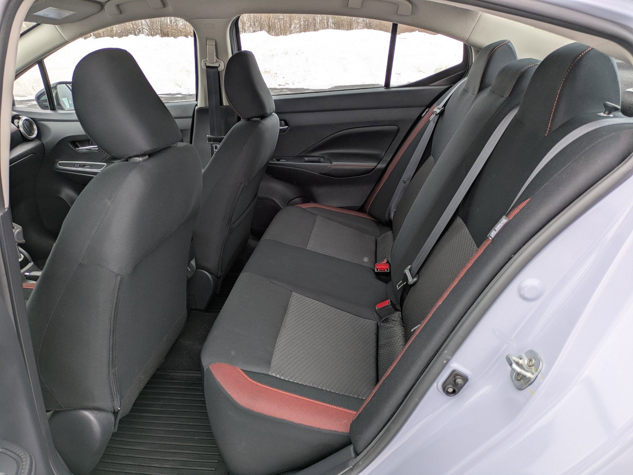 2025 Nissan Versa SR