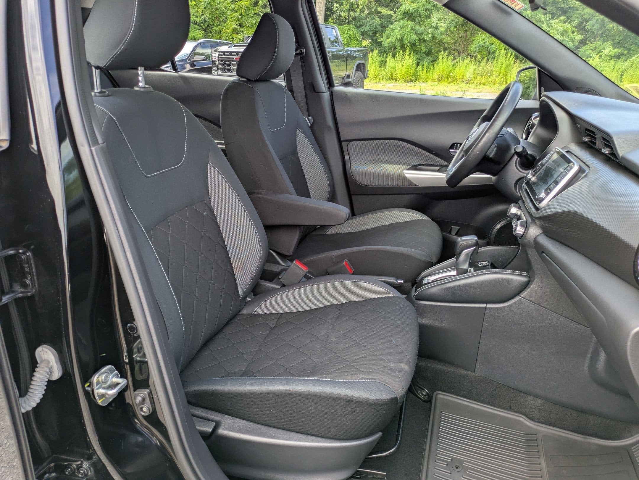 2019 Nissan Kicks SV