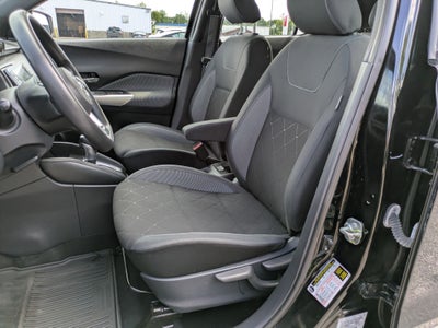 2019 Nissan Kicks SV
