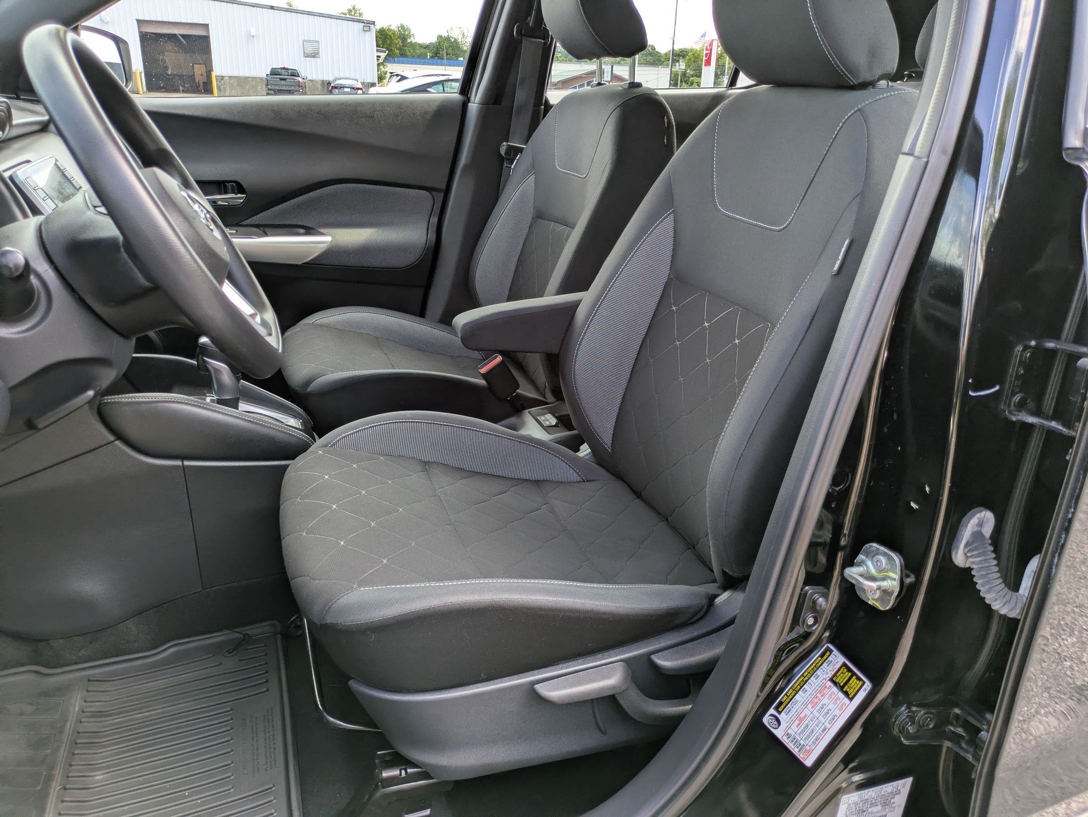 2019 Nissan Kicks SV