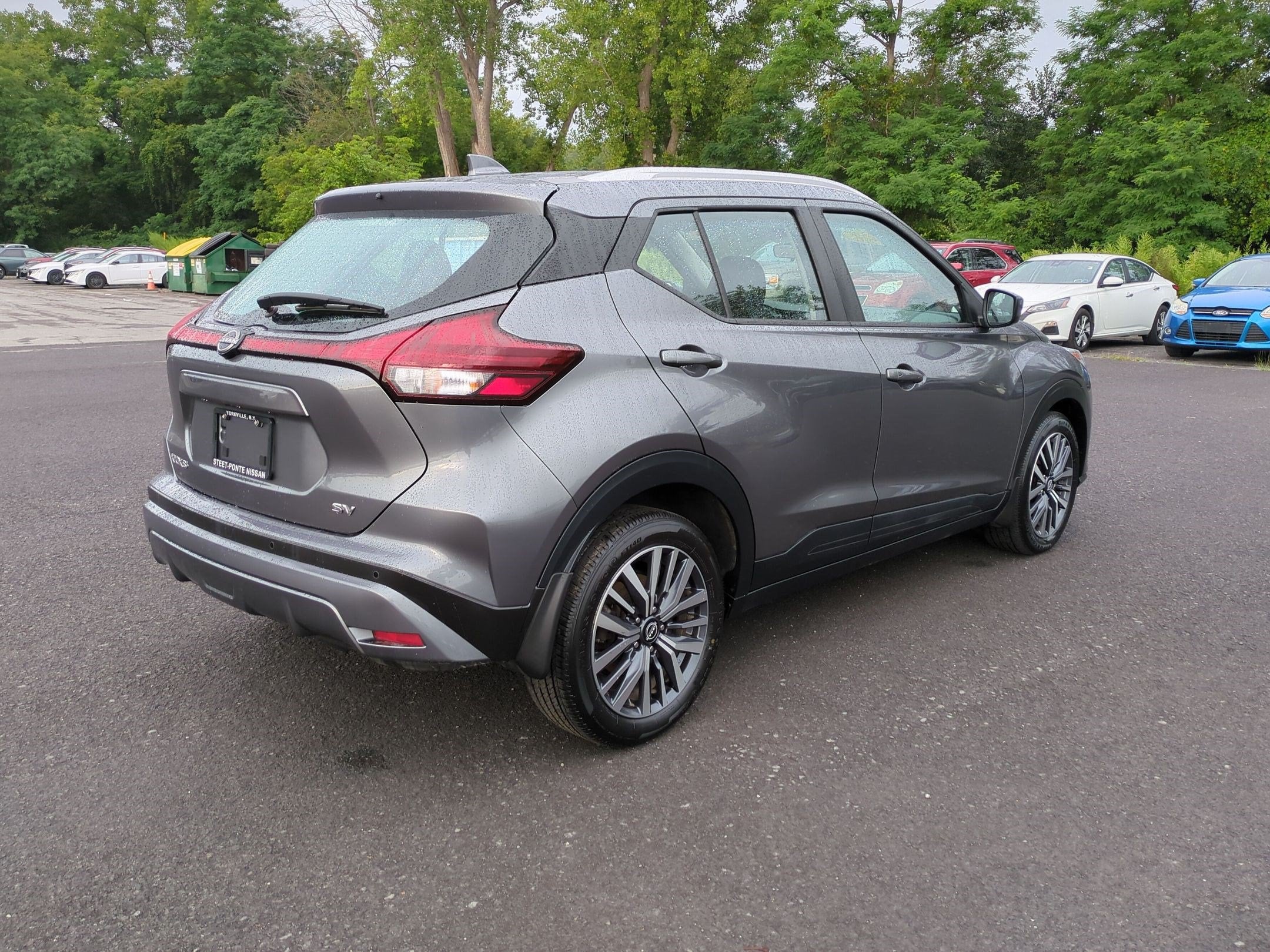 2024 Nissan Kicks SV