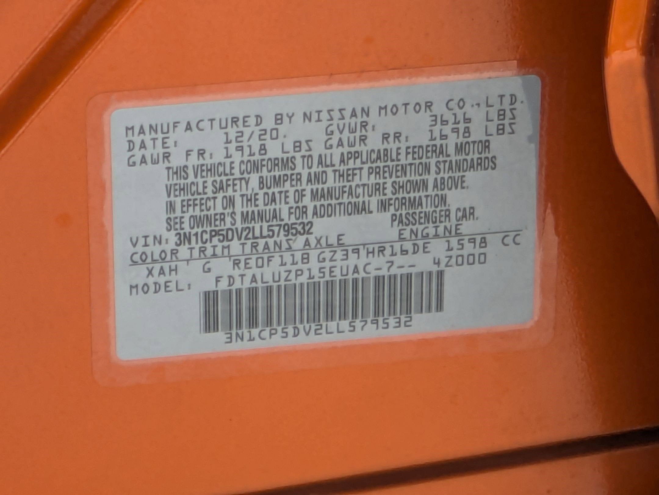 2020 Nissan Kicks SR