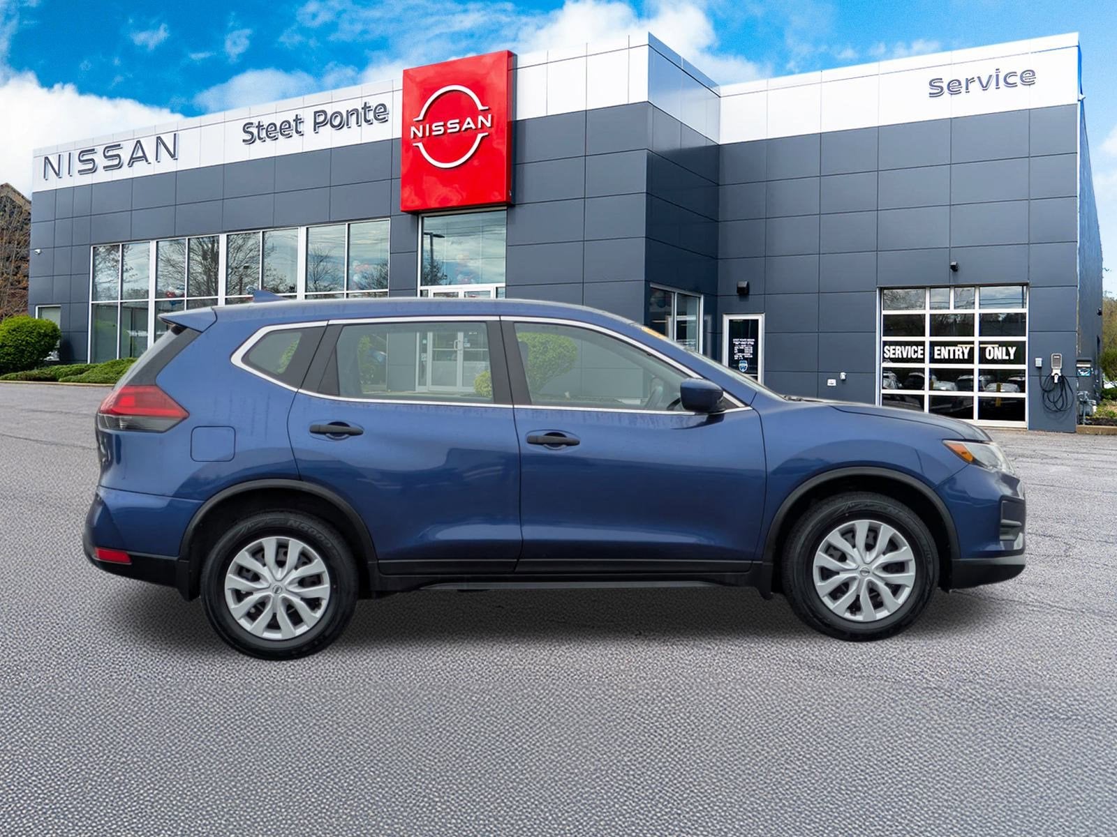 2019 Nissan Rogue S