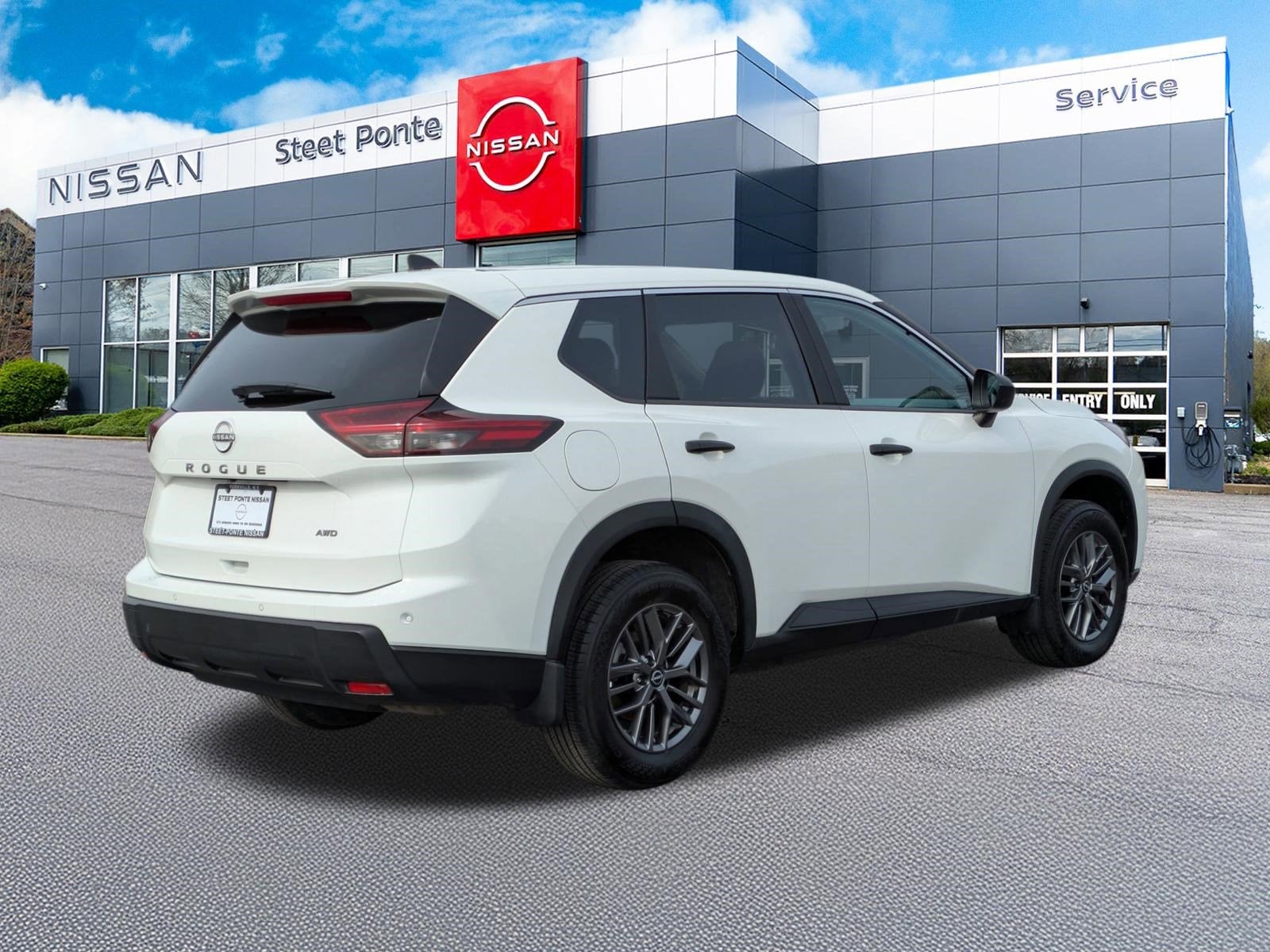 2025 Nissan Rogue S