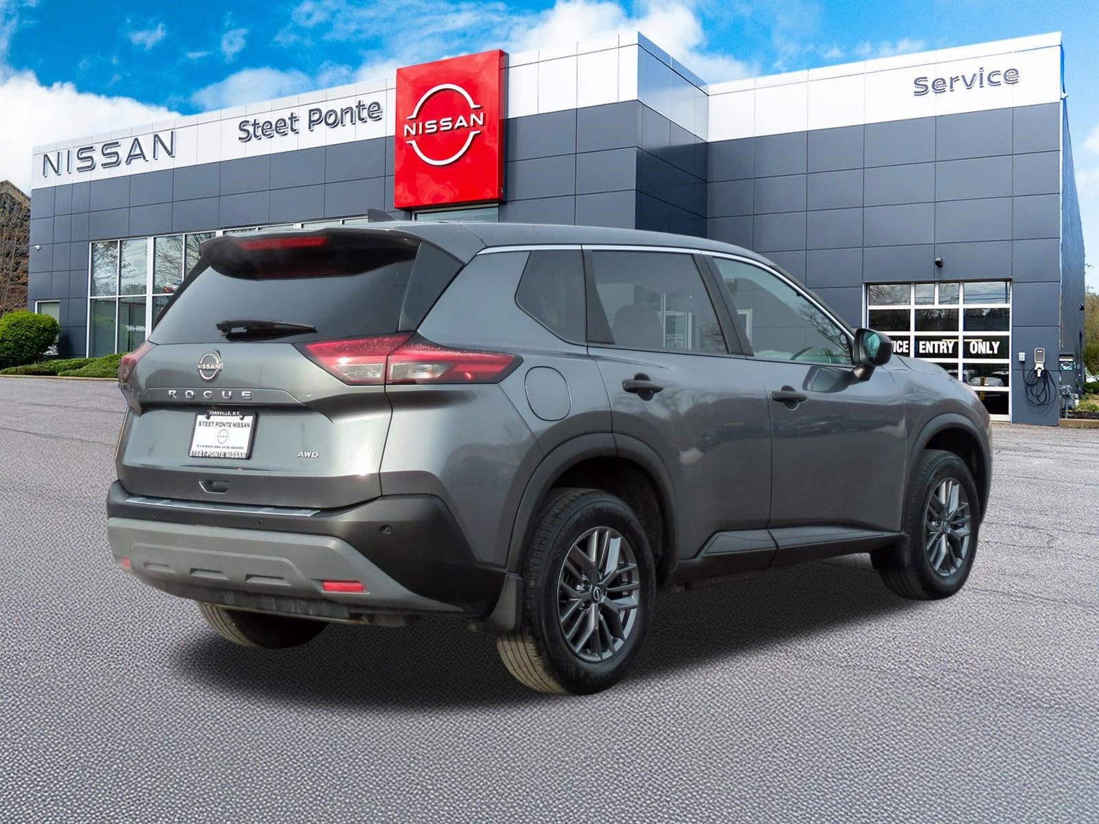 2023 Nissan Rogue S