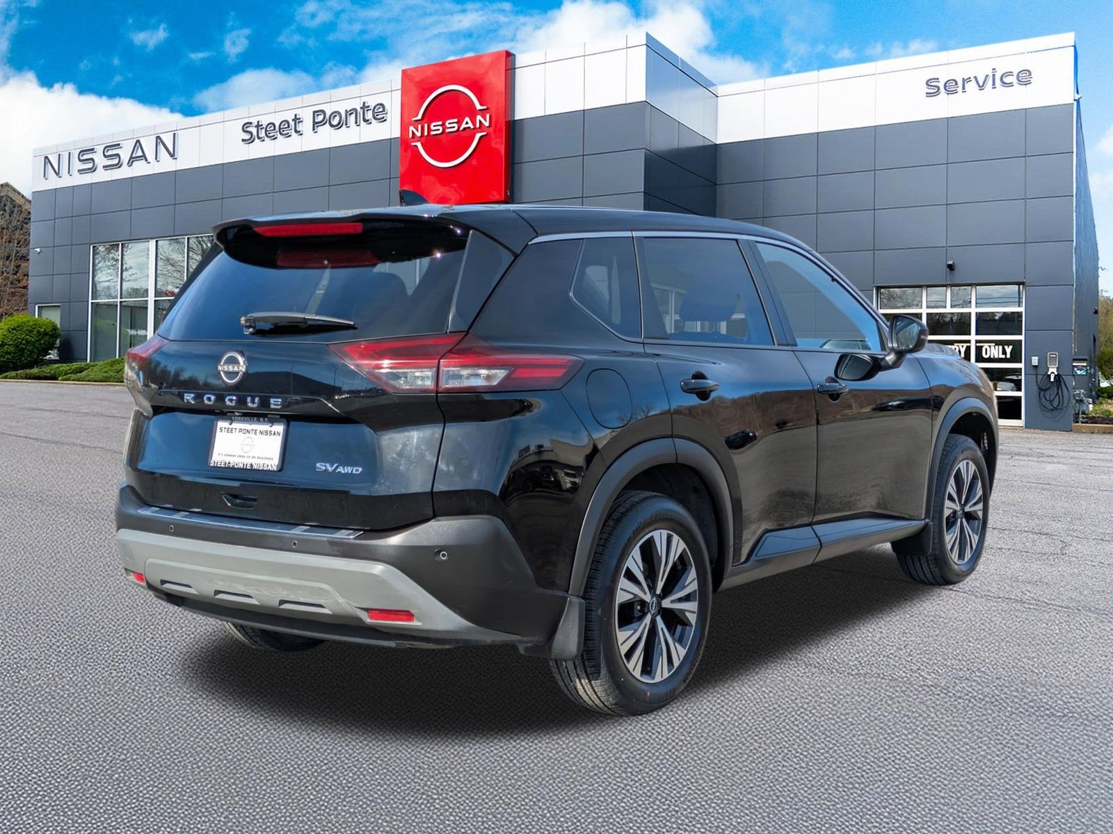 2023 Nissan Rogue SV