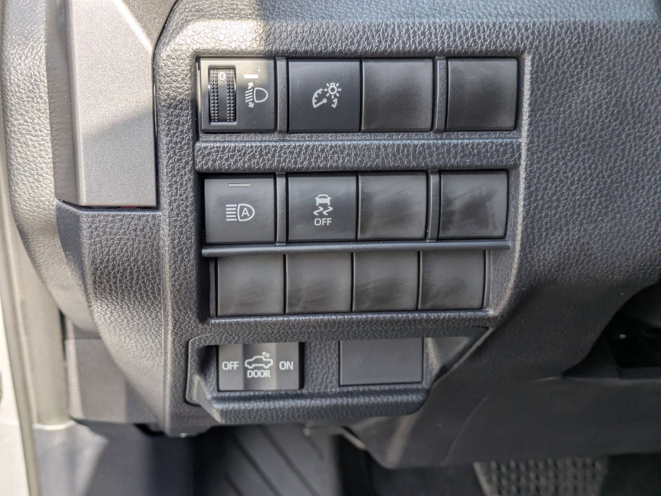 2025 Toyota Tacoma 4WD Base