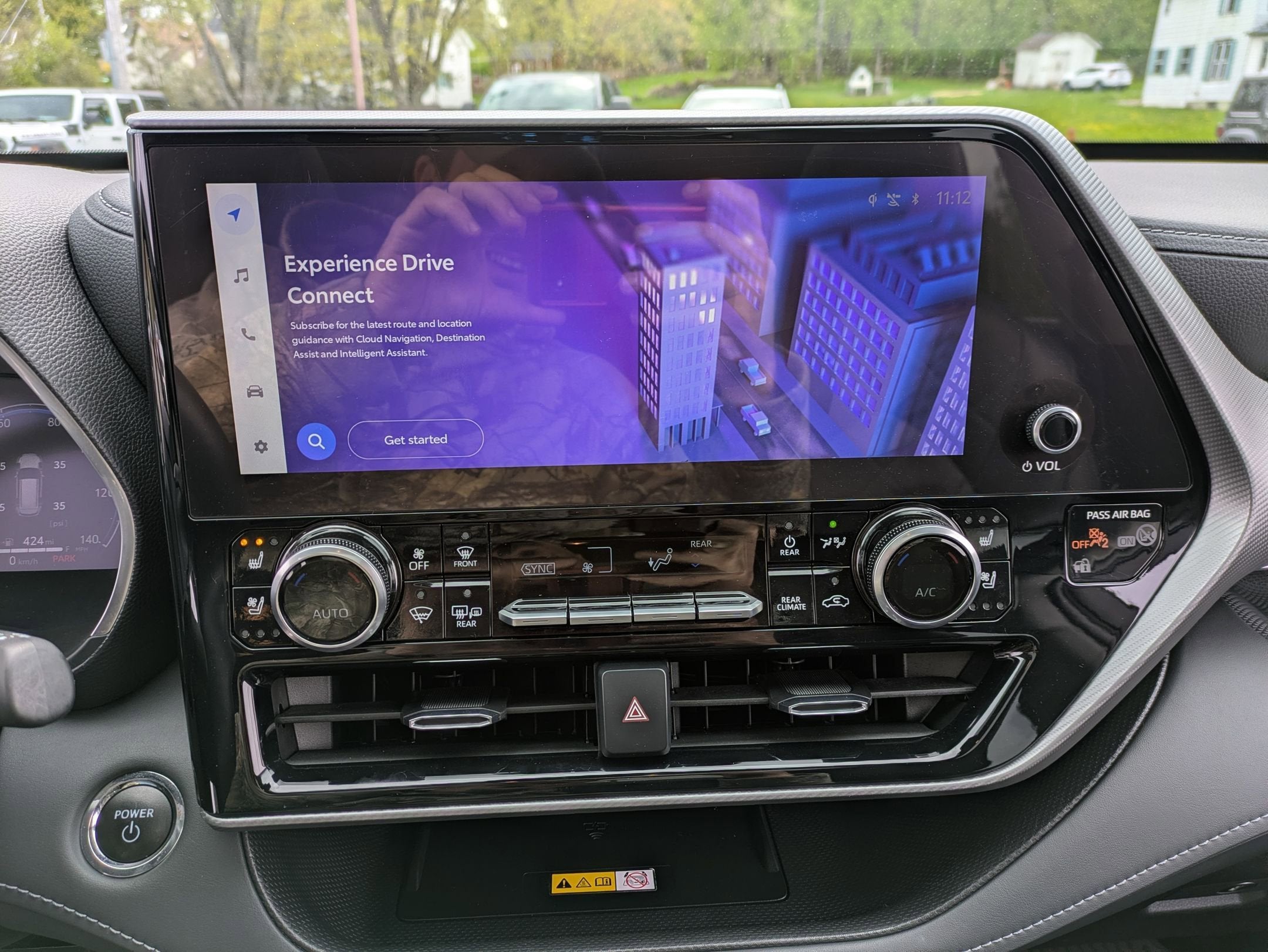 2023 Toyota Highlander Hybrid Platinum
