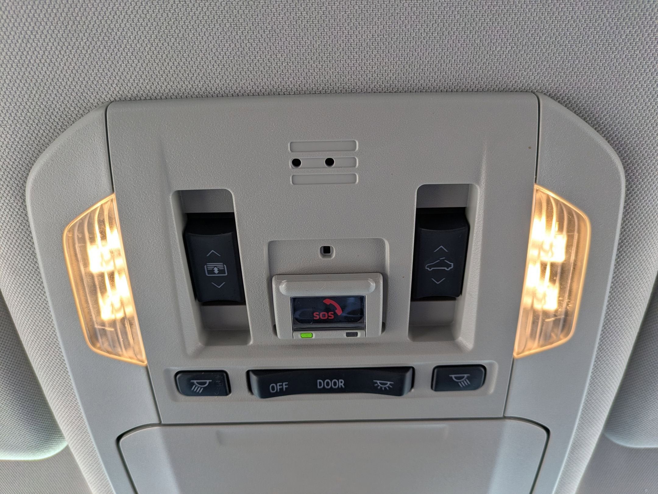 2023 Toyota Highlander Base