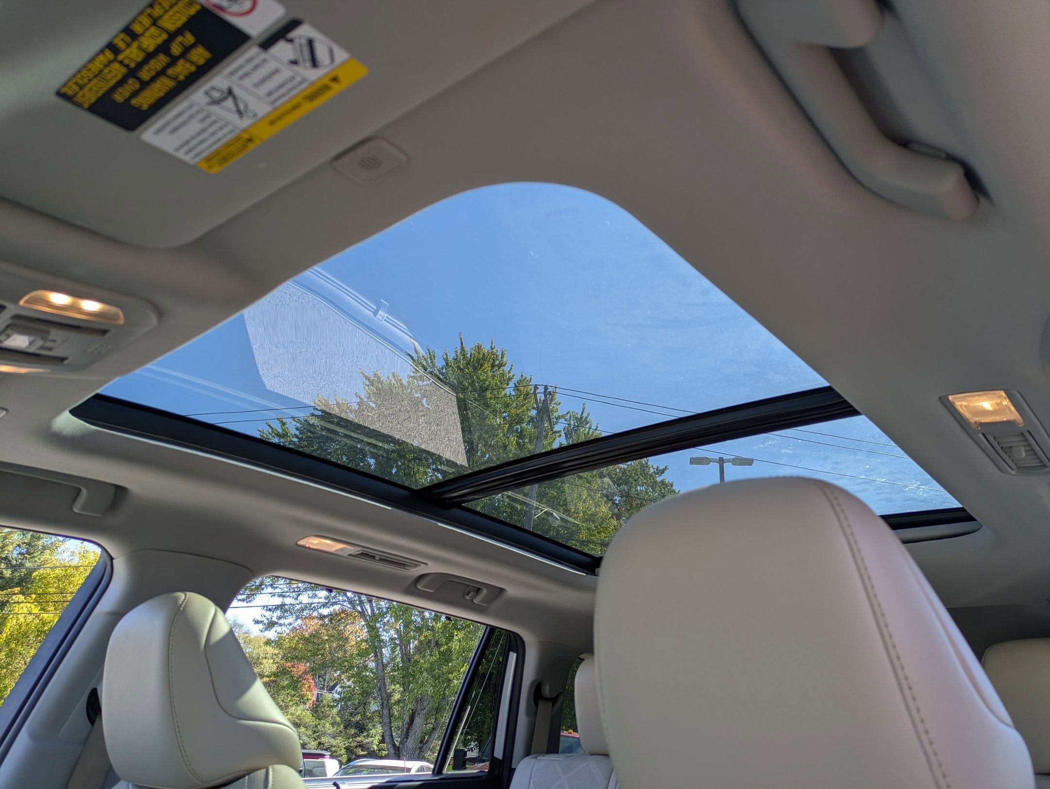 2023 Toyota Highlander Base