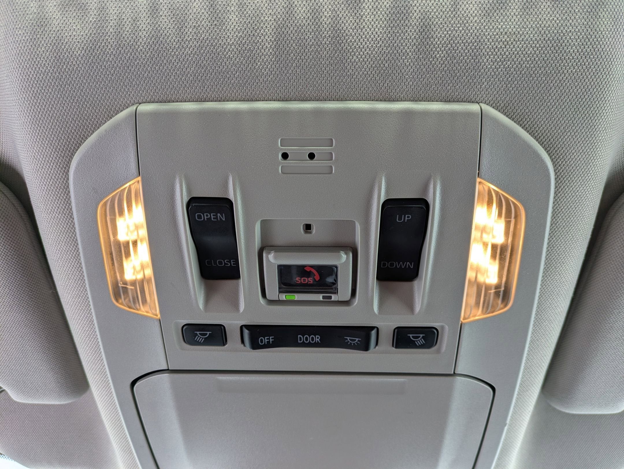 2023 Toyota Highlander Base