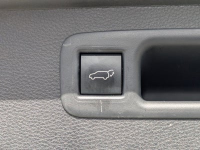 2023 Toyota Highlander Base