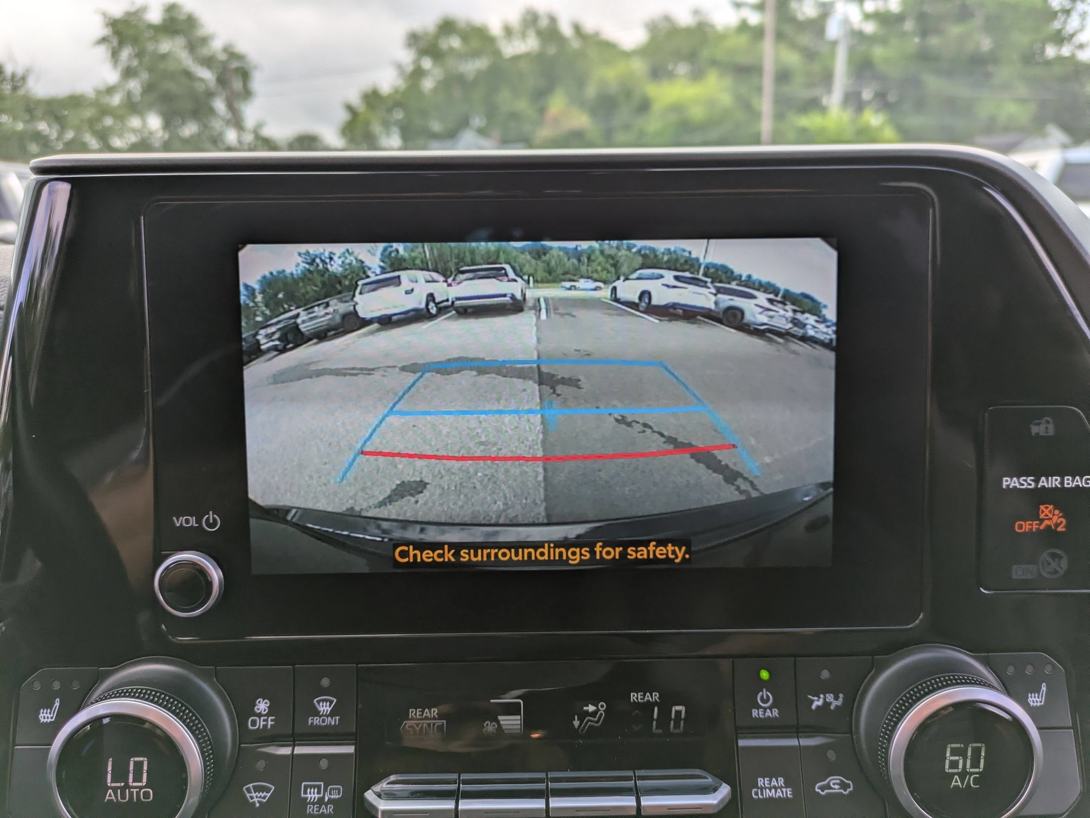 2024 Toyota Highlander Base