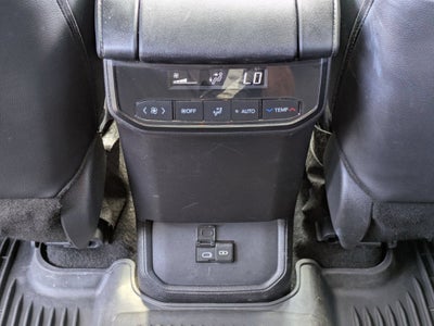 2024 Toyota Highlander Base