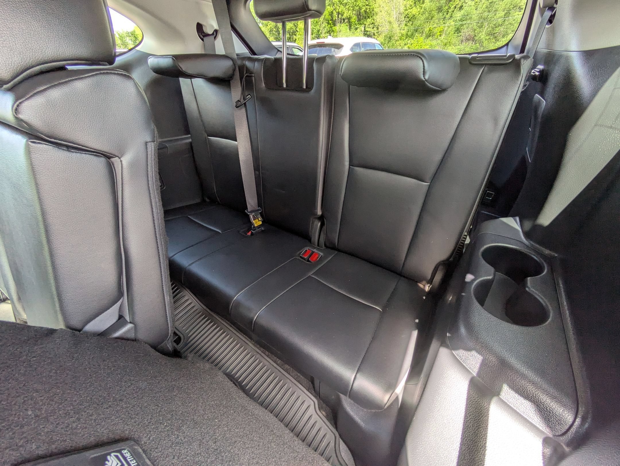 2024 Toyota Highlander Base