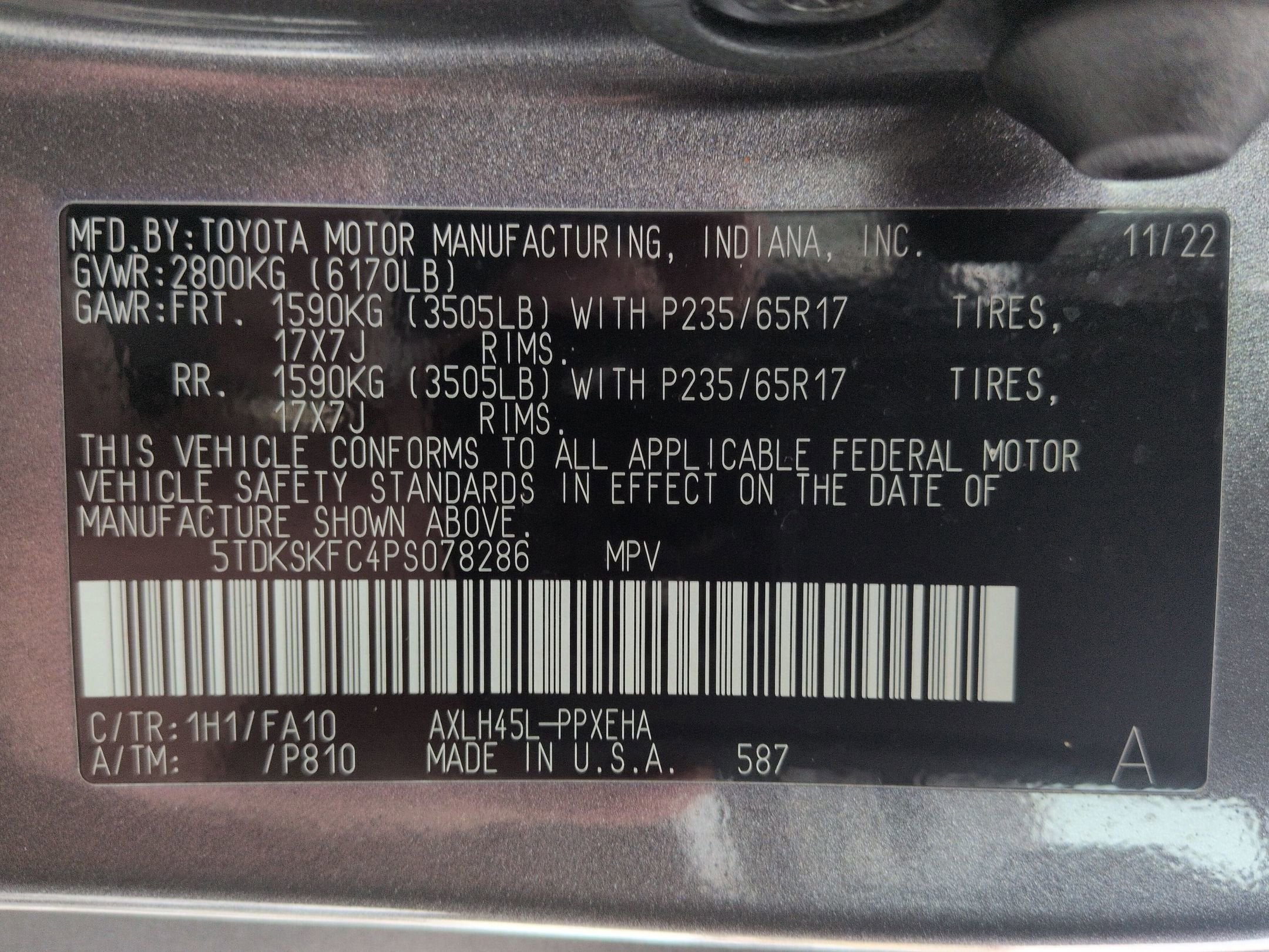 2023 Toyota Sienna LE