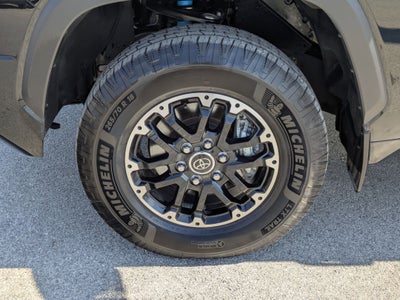 2024 Toyota Tundra 4WD SR5