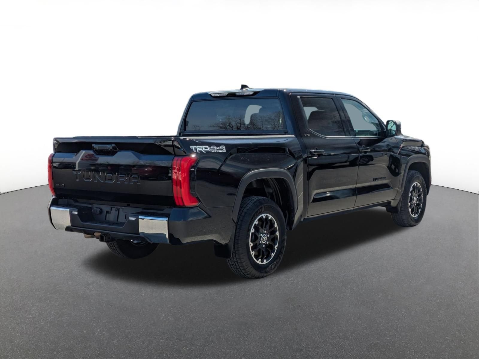 2024 Toyota Tundra 4WD SR5