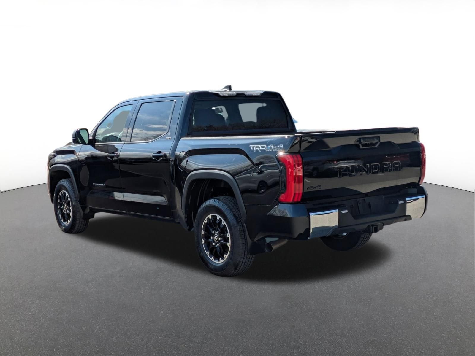 2024 Toyota Tundra 4WD SR5