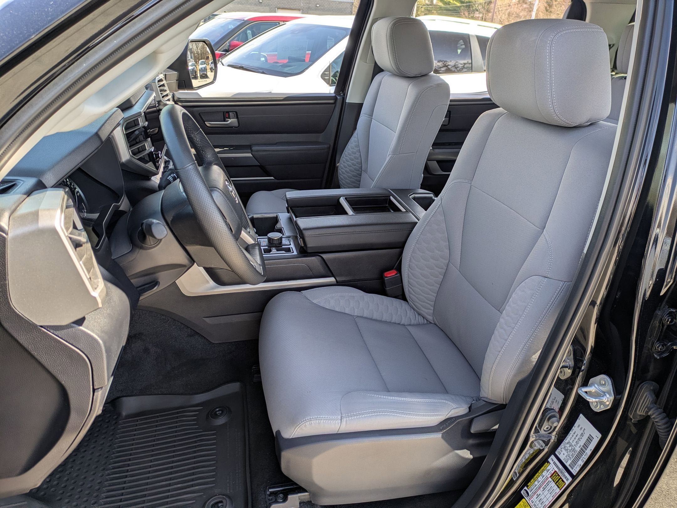 2024 Toyota Tundra 4WD SR5