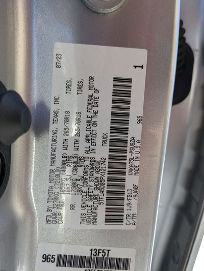 2023 Toyota Tundra 4WD SR5