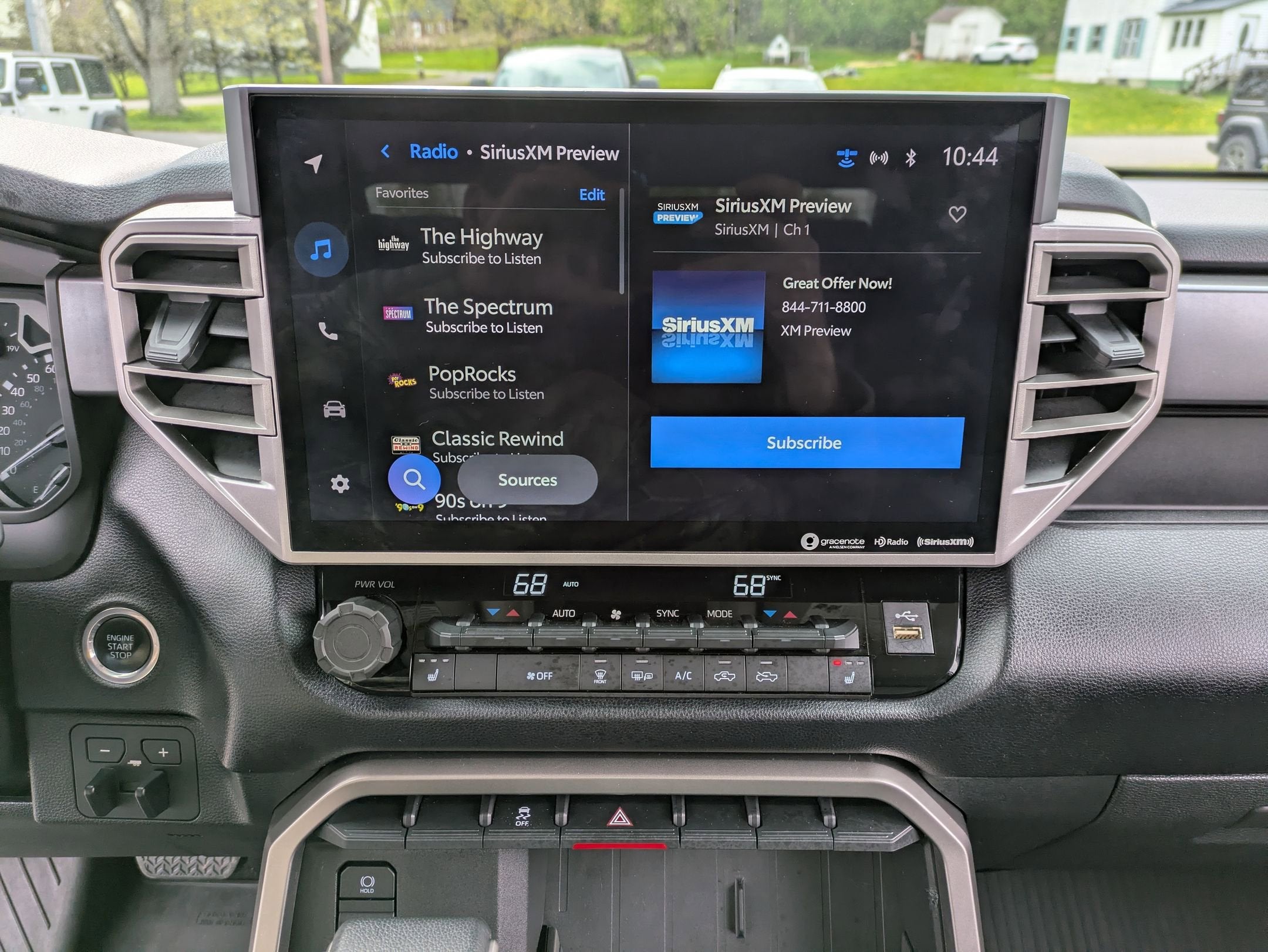 2023 Toyota Tundra 4WD SR5