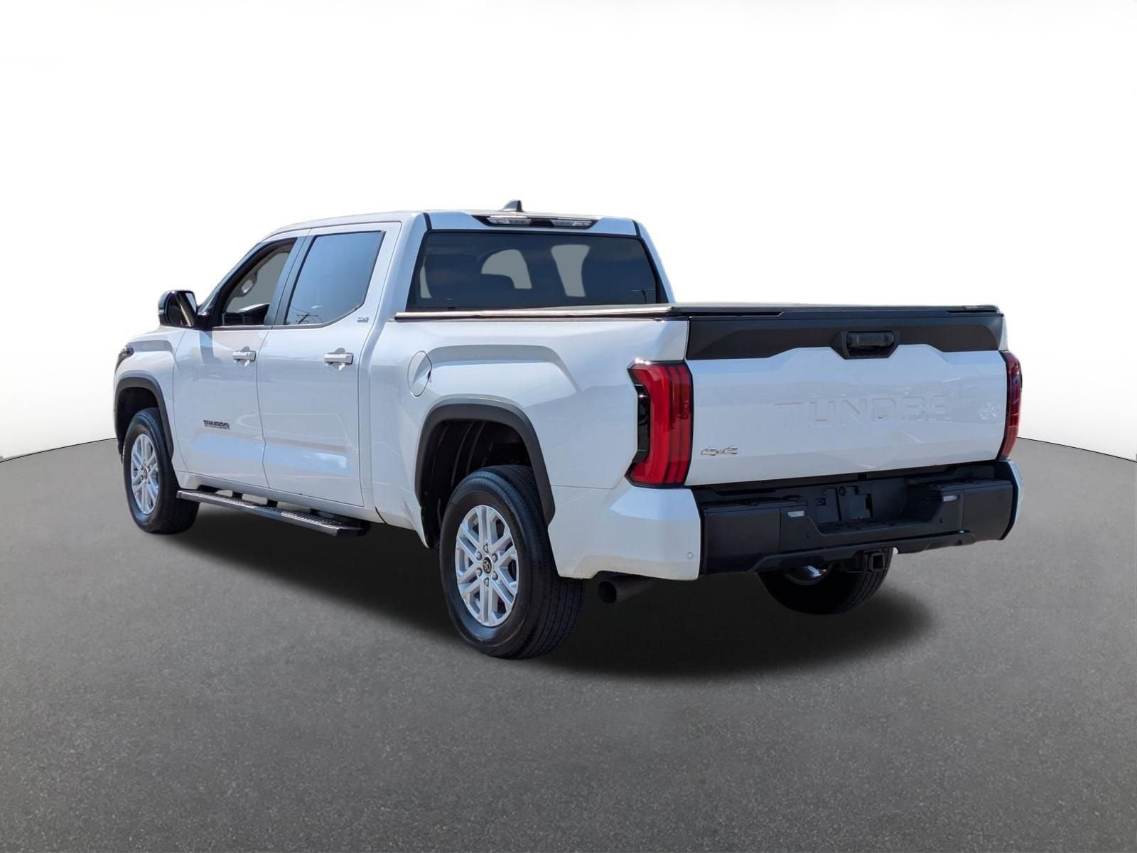 2024 Toyota Tundra 4WD SR5