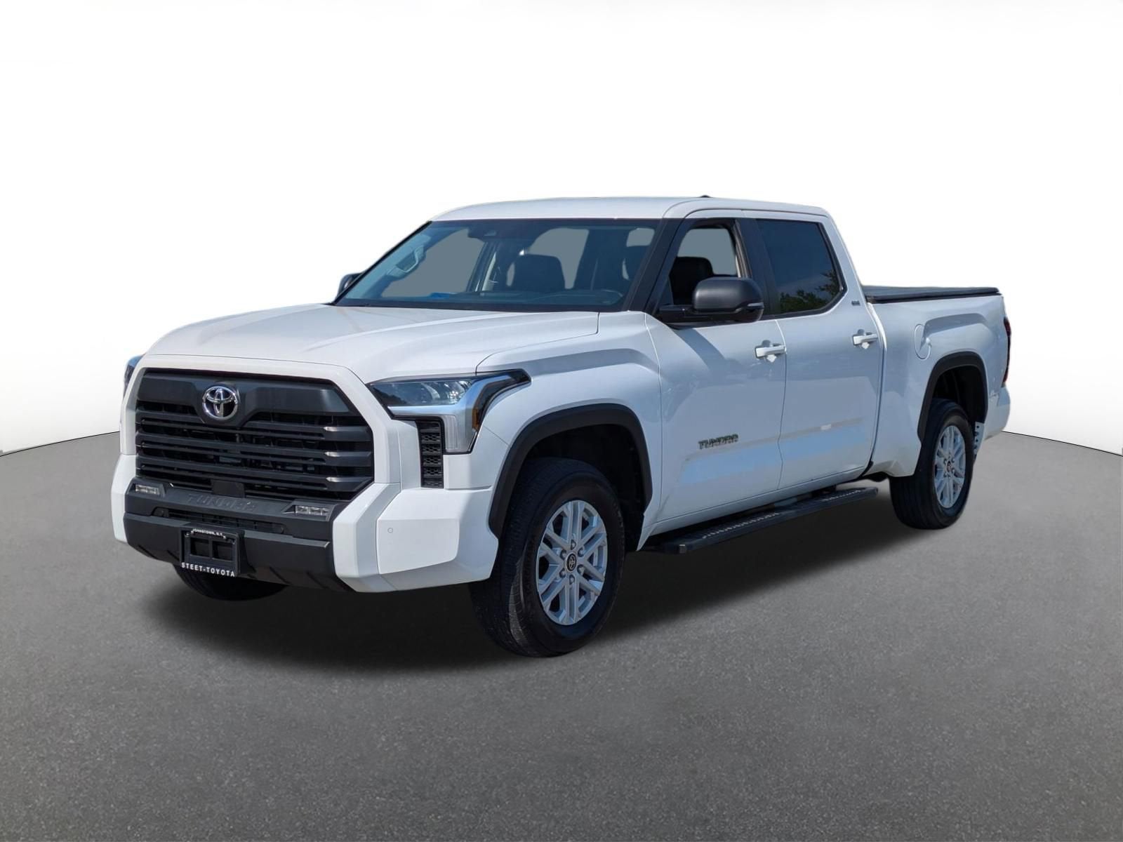 2024 Toyota Tundra 4WD SR5