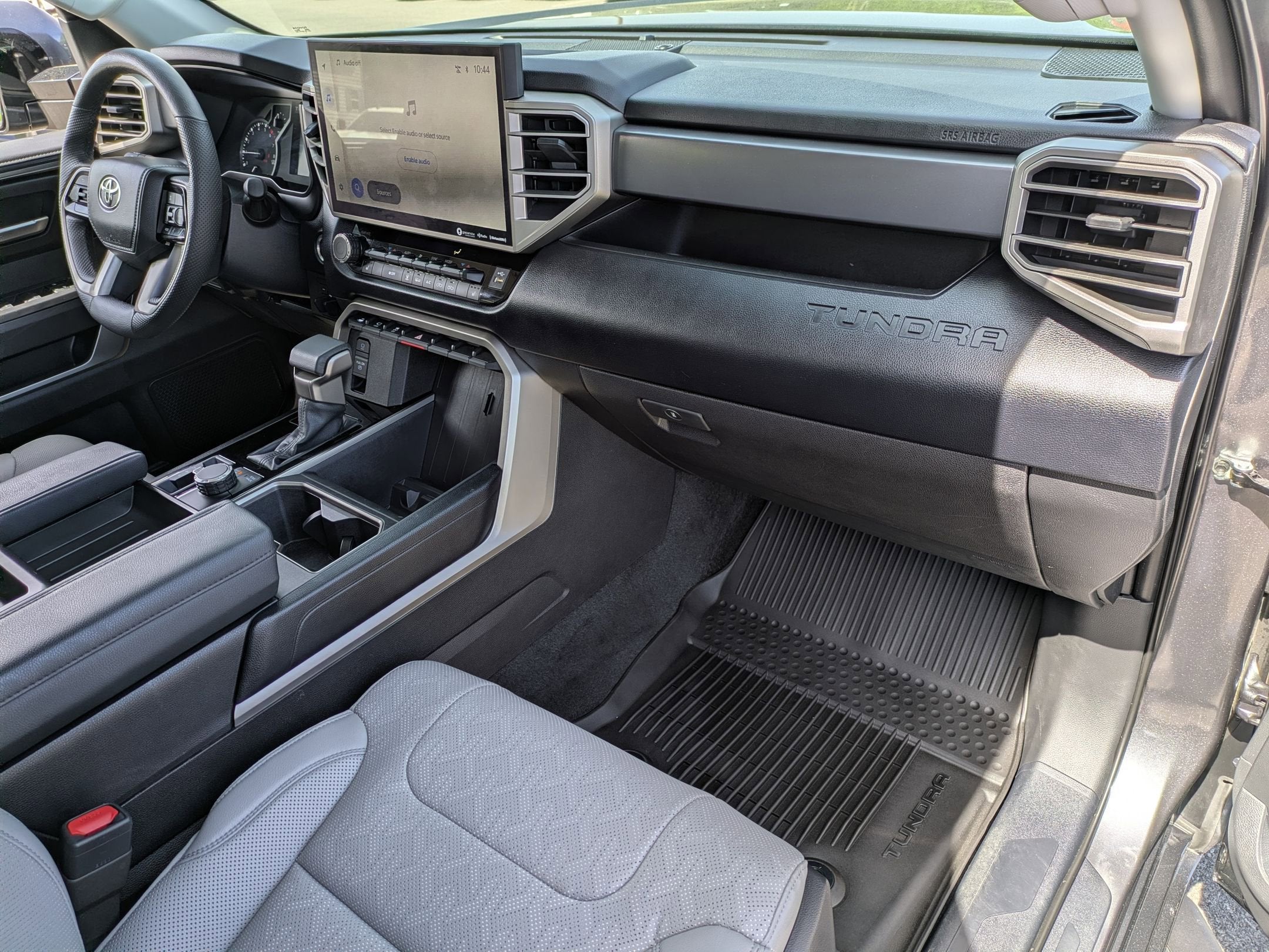 2024 Toyota Tundra 4WD SR5