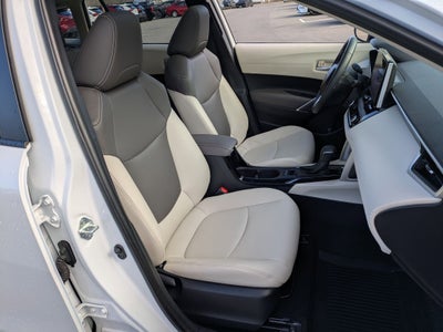 2024 Toyota Corolla Cross XLE