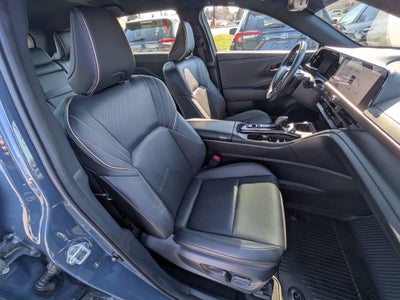 2025 Toyota Crown Signia Base