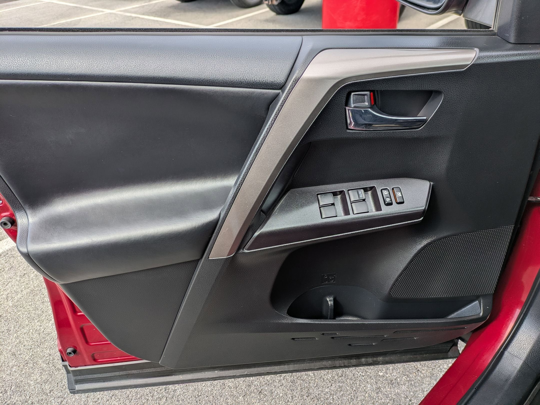 2018 Toyota RAV4 Base