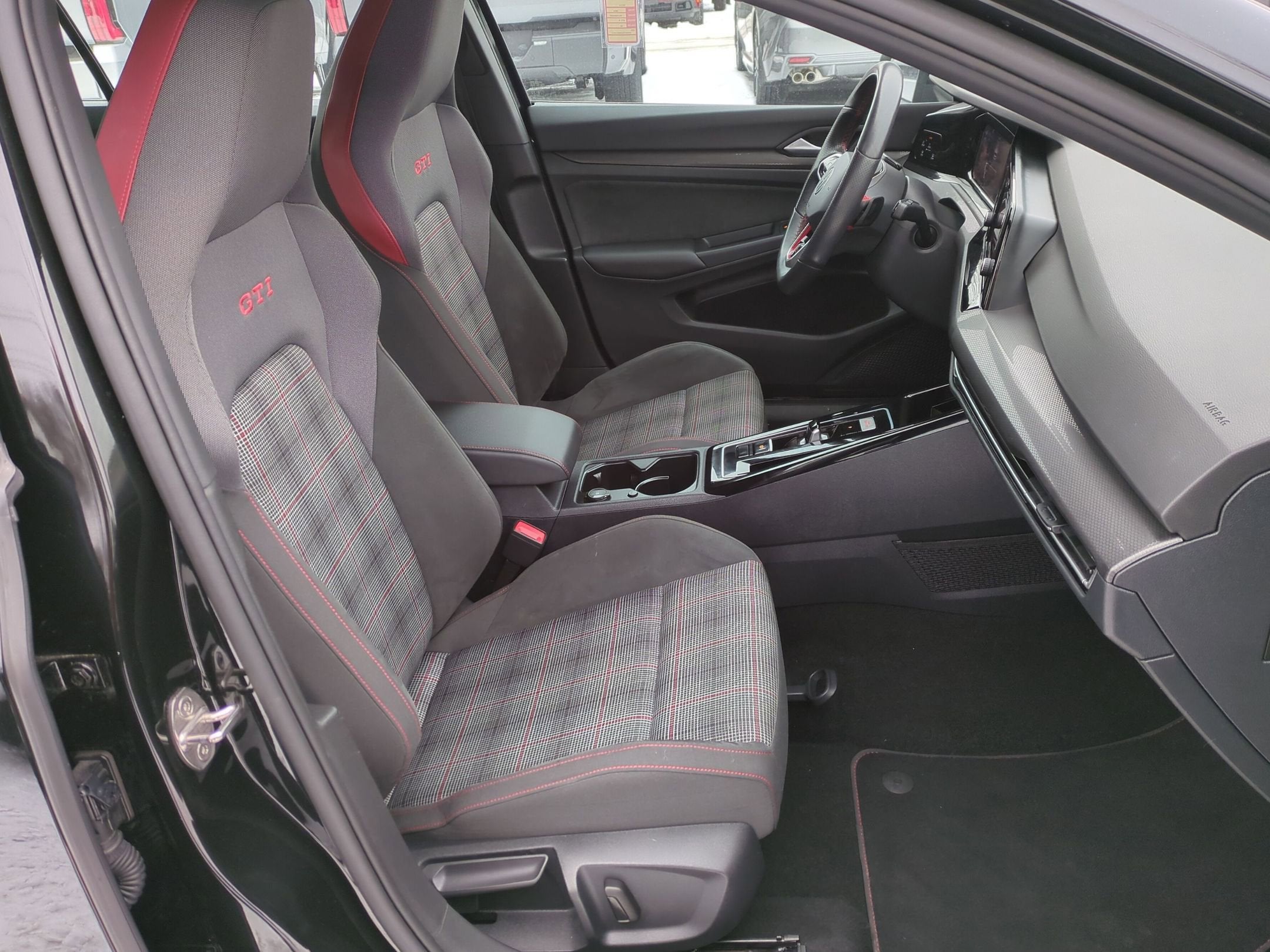 2024 Volkswagen Golf GTI S