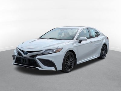 2023 Toyota Camry Hybrid XSE