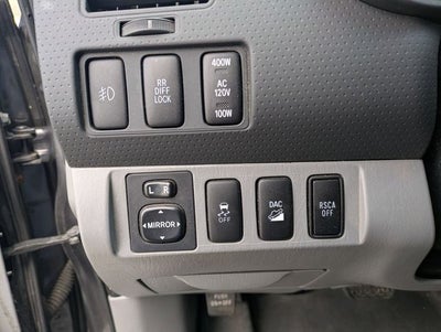 2015 Toyota Tacoma Base V6