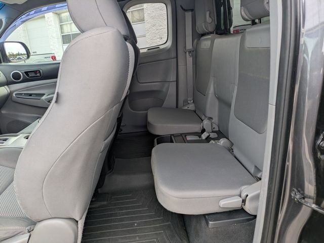 2015 Toyota Tacoma Base V6