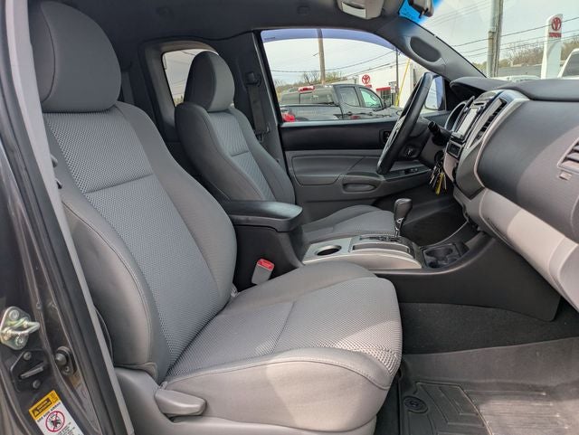 2015 Toyota Tacoma Base V6