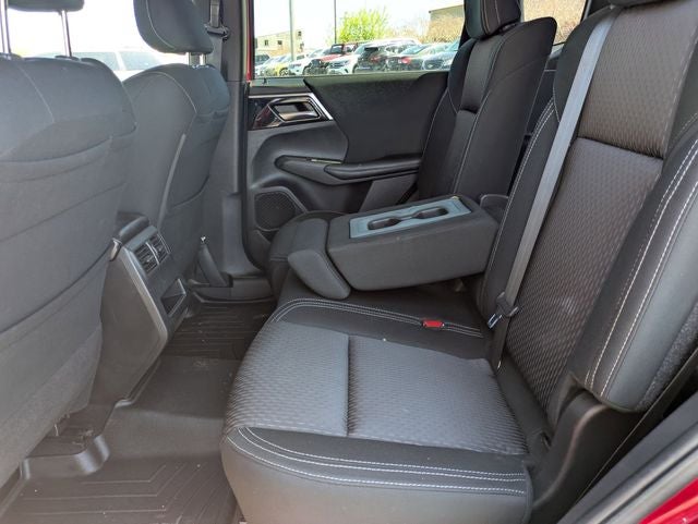 2022 Mitsubishi Outlander ES