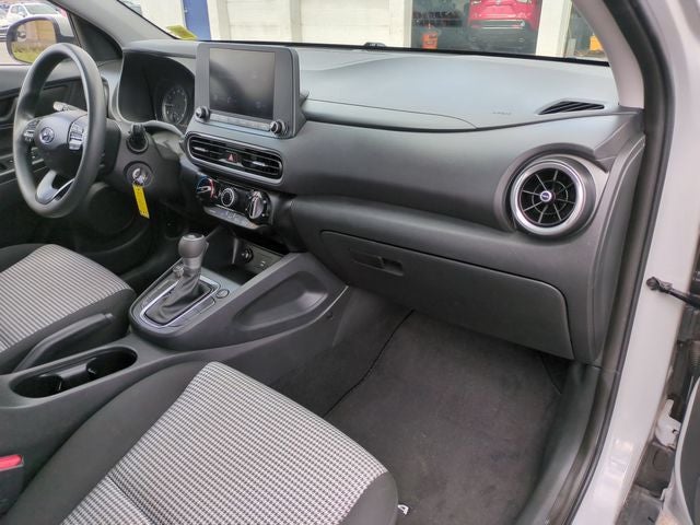 2022 Hyundai Kona SE
