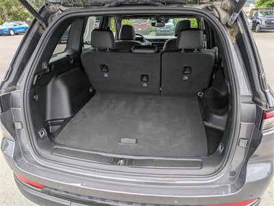 2022 Jeep Grand Cherokee Altitude